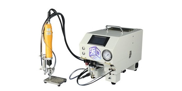 自動(dòng)螺絲供料器是什么？有什么優(yōu)勢(shì)？-堅(jiān)豐股份