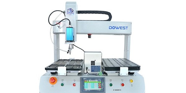 使用半自動(dòng)鎖螺絲機(jī)需要注意安全嗎？-堅(jiān)豐股份